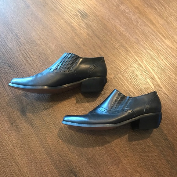 dingo Shoes - Dingo Black Leather Ankle Booties